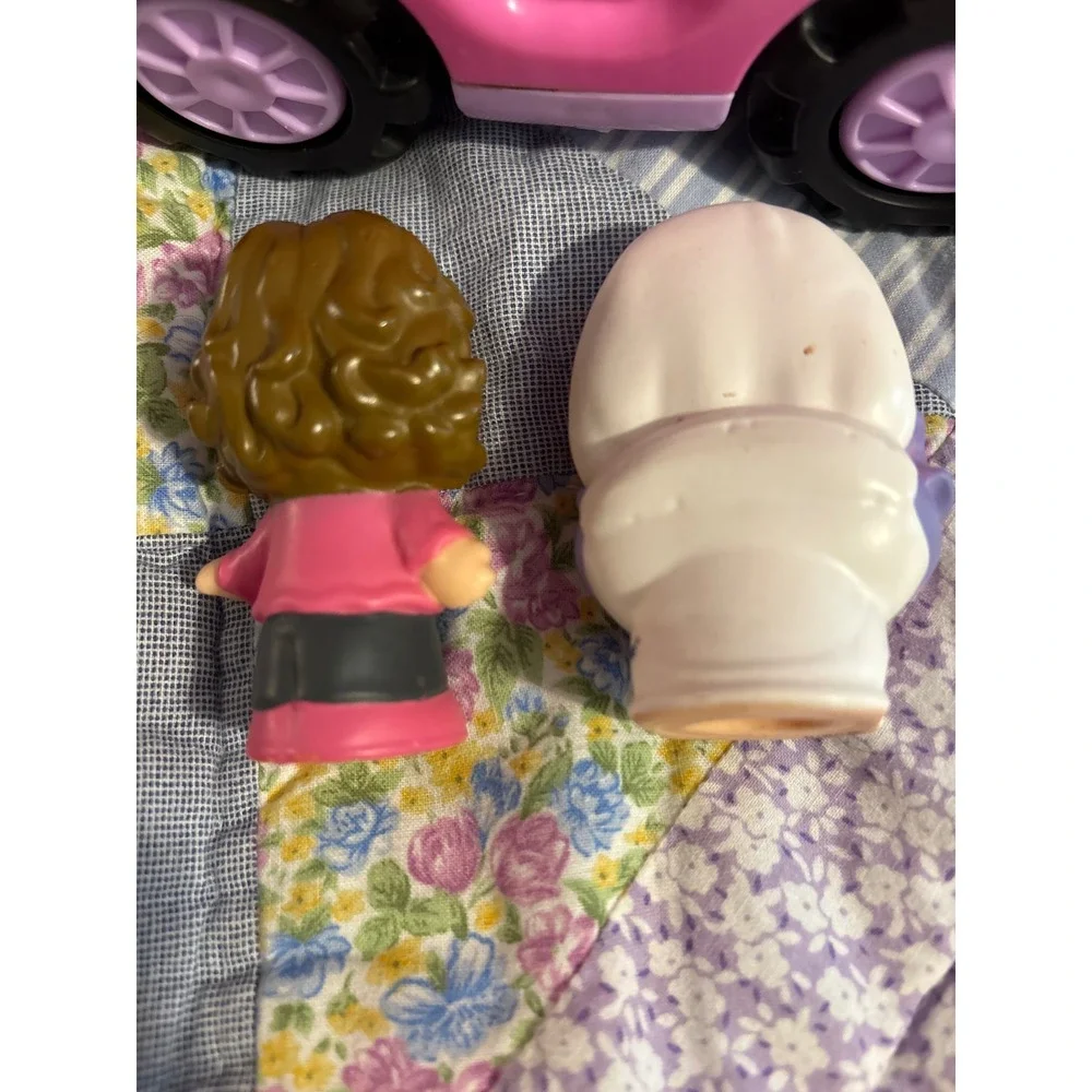 Fisher Price Little People Pink SUV Car Mom and Baby Figures Toy Set WORKS CLEAN